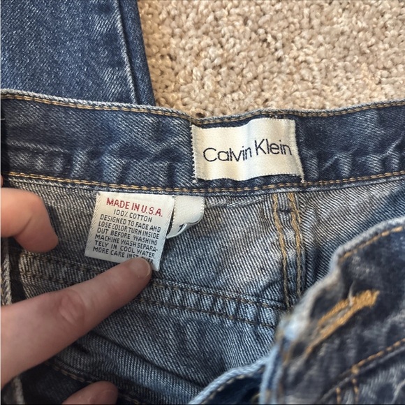Calvin Klein Vintage Women’s Jeans Dark Wash 27x27 Cute V Waist, 1993 Mom Jeans - Picture 5 of 10